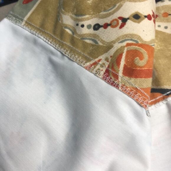 Contempo paisley picadilly shaped valance - Picture 4 of 5